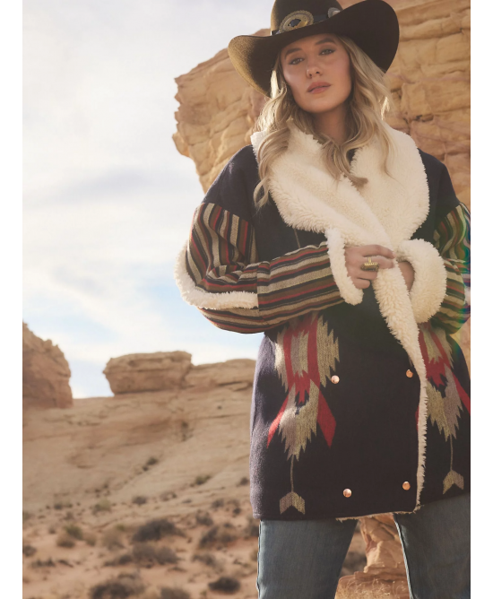 Wrangler - Lainey Wilson Jacquard Lainey Coat Wrangler - Lainey Wilson Jacquard Lainey Coat