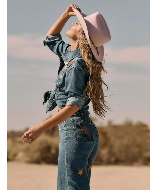 Wrangler - Lainey Wilson Embroidered Wide Leg Jeans