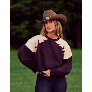 Wrangler - Lainey Wilson Lainey Crew Neck Jumper