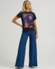Wrangler - Lainey Wilson Lainey Wilson Regular Tee - Black - Shooting For The Moon Wrangler - Lainey Wilson Lainey Wilson Regular Tee - Black - Shooting For The Moon
