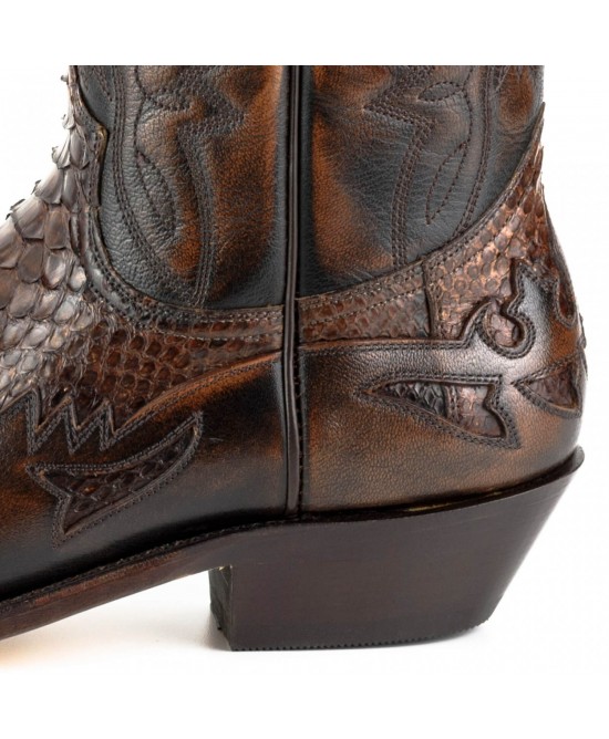 Mayura - Two Tone Brown - 1935